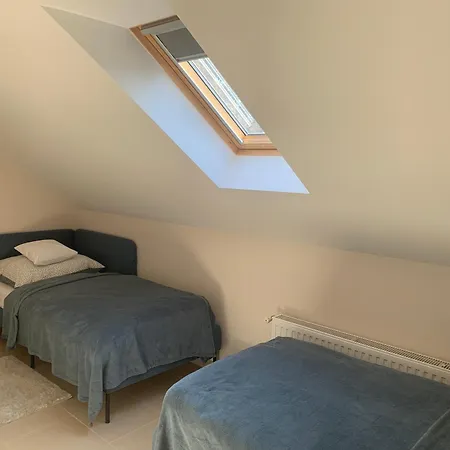 Rondine Vendeghaz Tilaj Guest house Tilajujhegy
